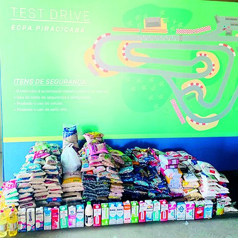 ECPA doa alimentos arrecadas para o Fundo Social. CRÉDITO: Divulgação