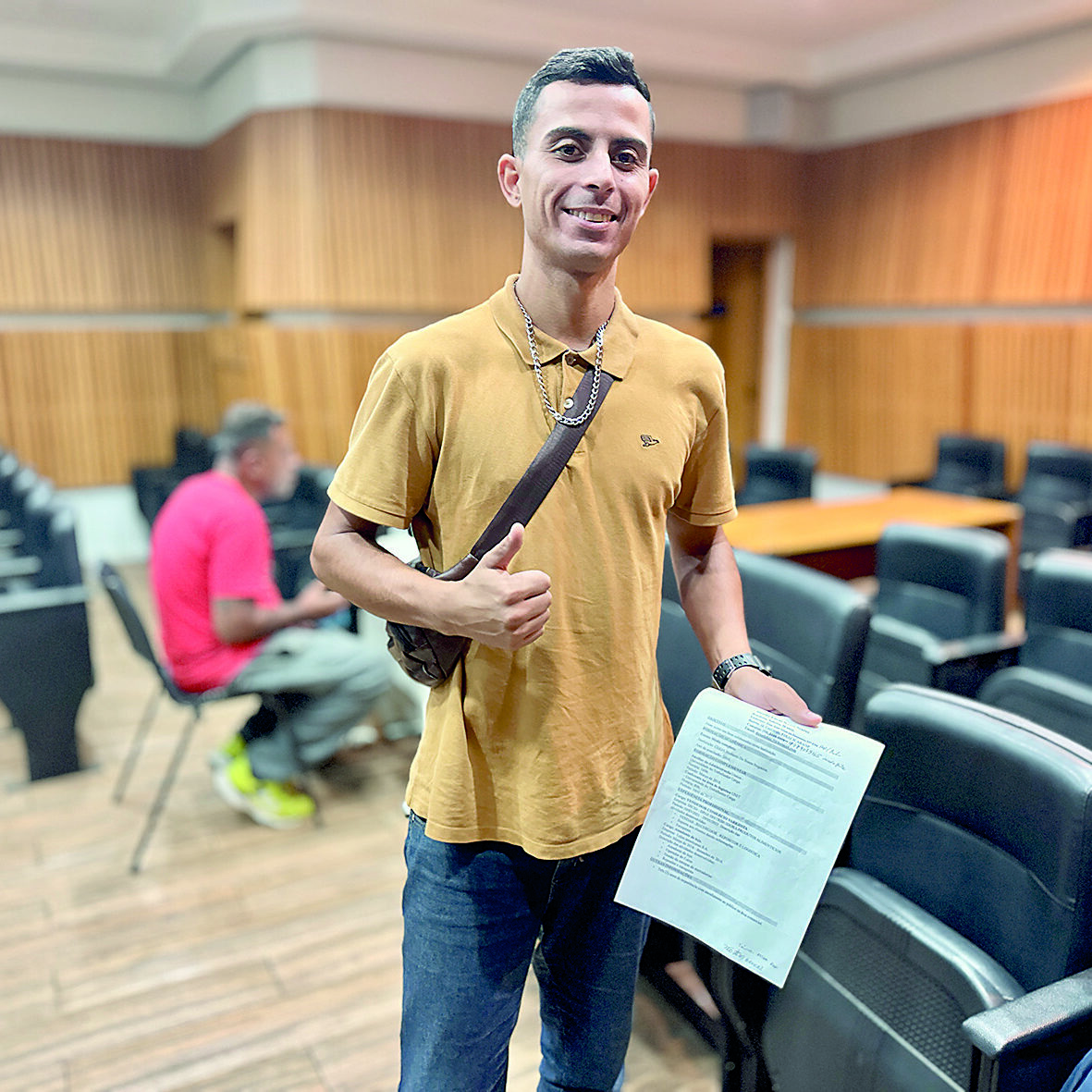 Danillo Lucas ficou interessado na vaga de jardineiro.CRÉDITO: Divulgação