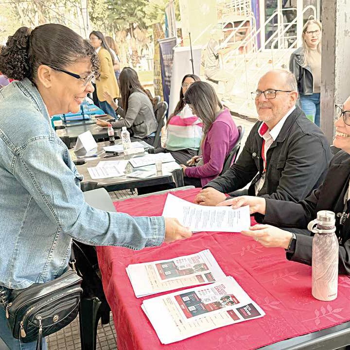 Iniciativa ofereceu oportunidades de emprego, estágio, aprendizagem e cursos gratuitos de qualificação profissional - foto: Divulgação