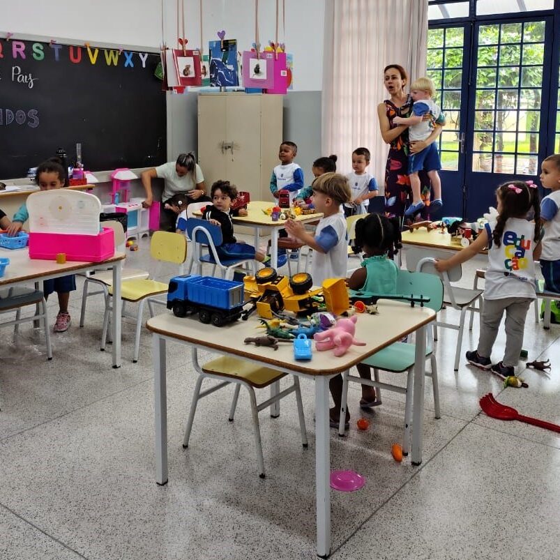 14-05-Concurso (Professores)-1 Concurso da prefeitura abre 70 vagas para professor substituto temporário de Educação Infantil -foto Divulgação