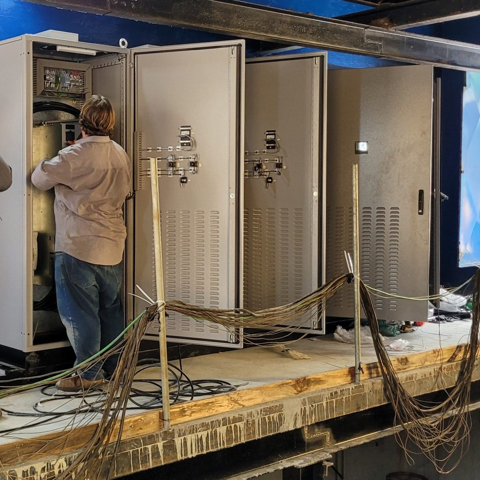 Captação 1 recebe instalação de novos painéis elétricos com inversores de frequência. CRÉDITO: Divulgação