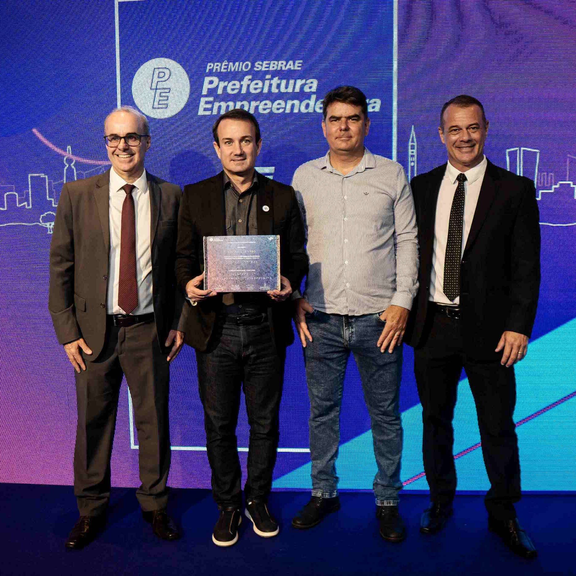 Fábio Gerlach, Thiago Silva, Fábio Pontes e Cássio Hellmeister Capellari - foto: Tiago Stoco