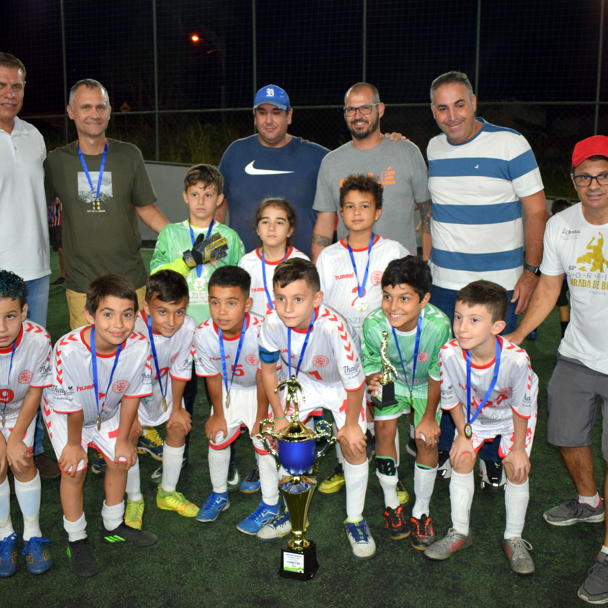 19-07-Final (Dentinho)01 Time da Dinamarca é campeã da categoria Dentinho