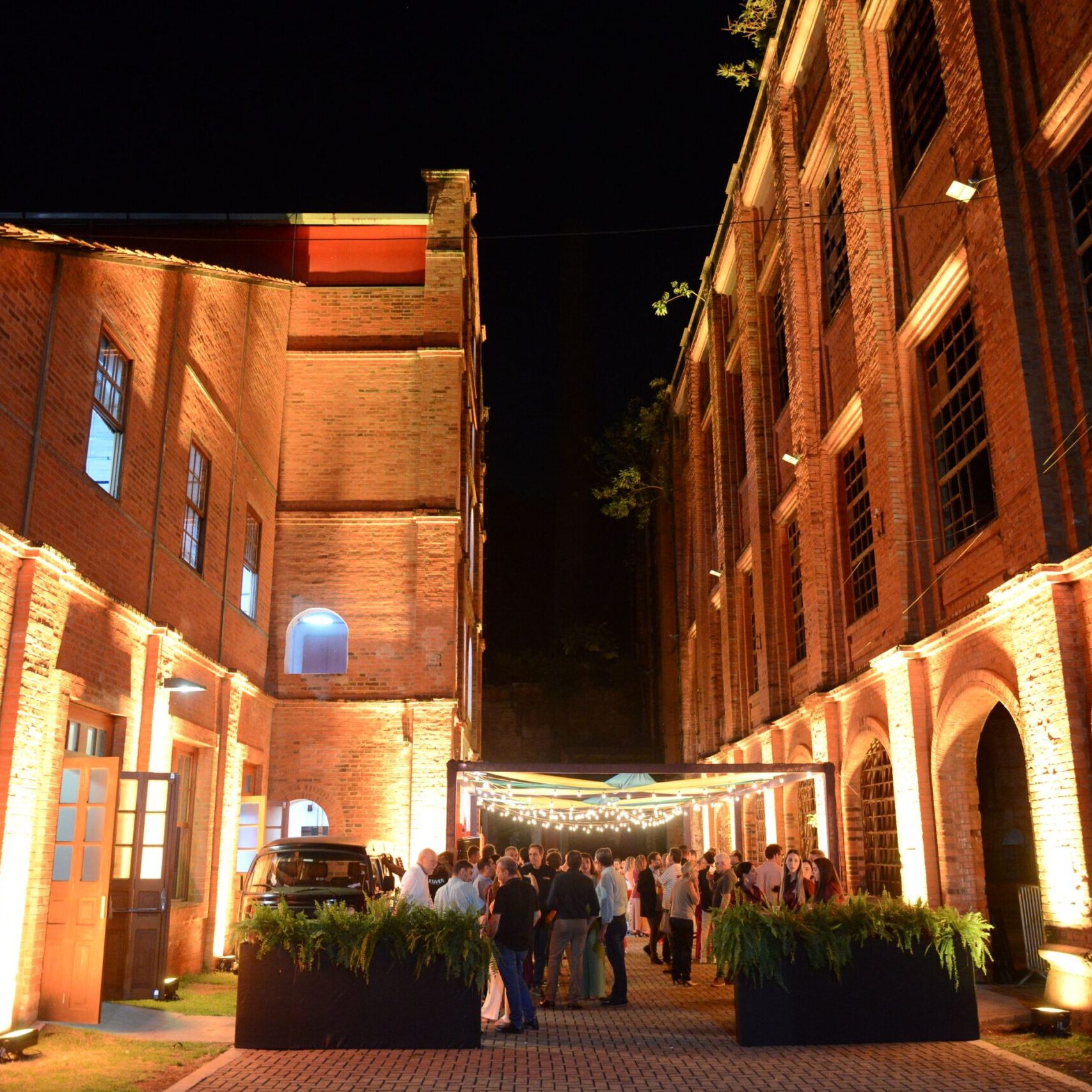 Fenapi formalizou com a Manifesta a parceria para a 41ª Festa das Nações de Piracicaba.CRÉDITO: Divulgação