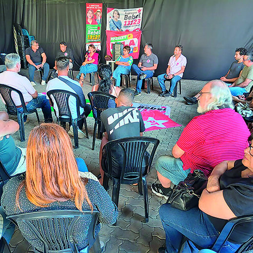 A decisão de promover a caminhada da arrancada foi discutida em encontro no escritório político da deputada Professora Bebel, que reuniu lideranças de toda região