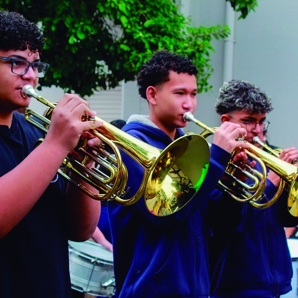 Aproximadamente 100 alunos se apresentam nesta quinta-feira, 24, às 19h30, com entrada gratuita.CRÉDITO: Henrique Santos