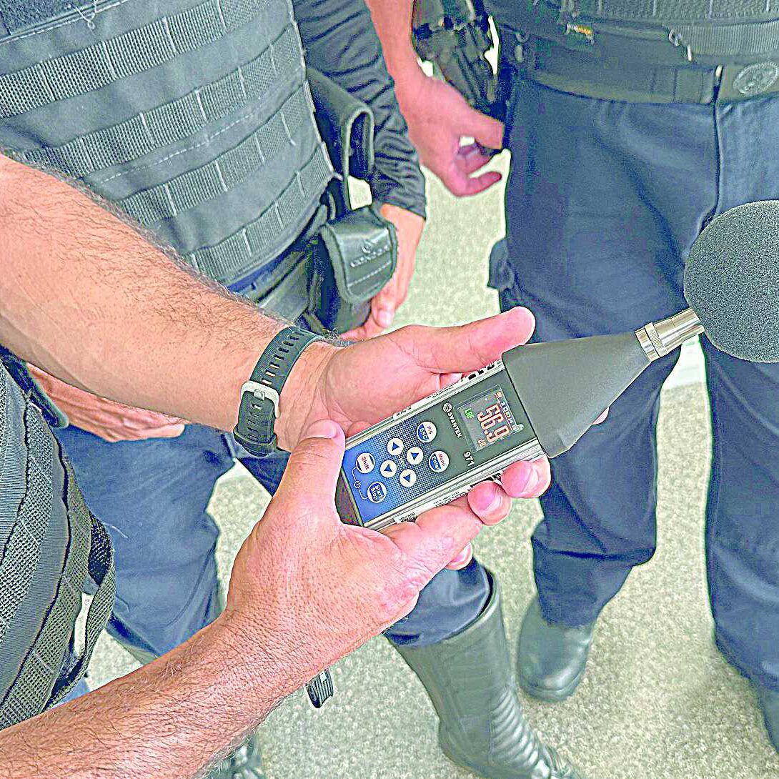 O sonômetro é o aparelho utilizado para medir o nível de pressão sonora em determinado ambiente - foto: Divulgação