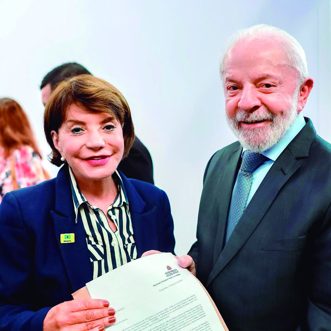 A deputada Professora Bebel destaca as inúmeras contribuições do governo do presidente Lula para Piracicaba. Crédito: Divulgação