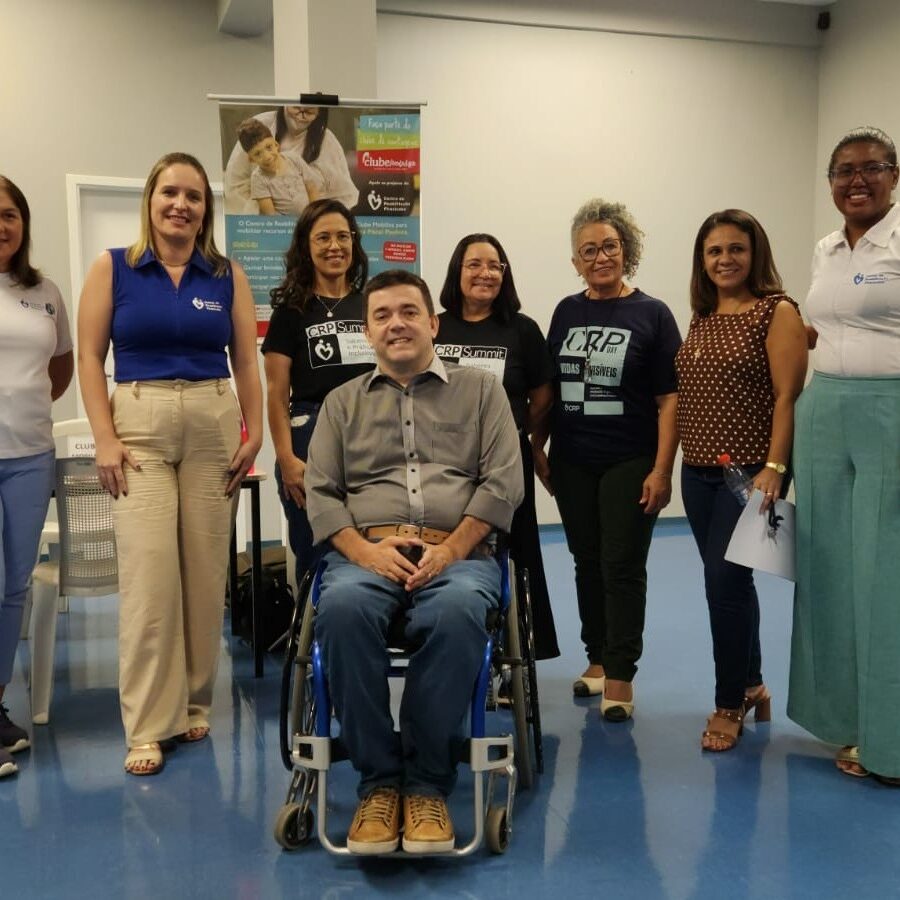 Evento realizado por iniciativa do vereador André Bandeira (PSDB) promoveu conexão entre empresas e candidatos, com arrecadação de alimentos para doação