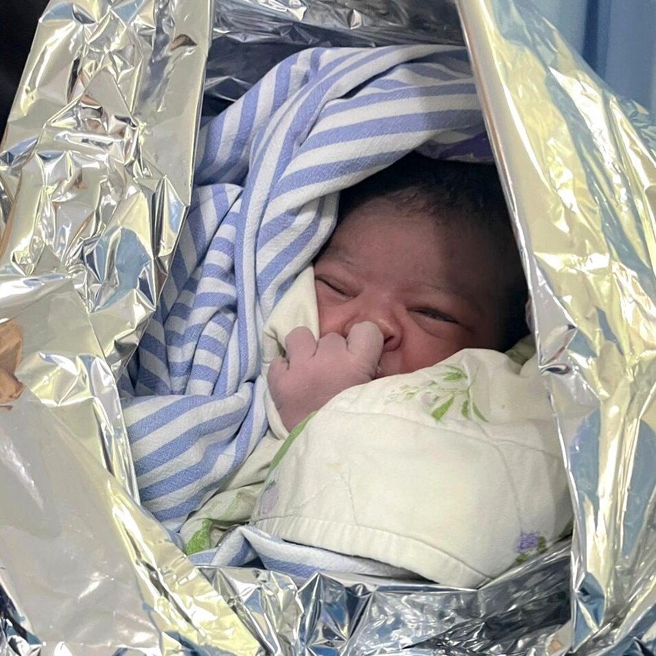 A pequena Antonella veio ao mundo no sábado (26), por volta das 12h50  - foto: Divulgação