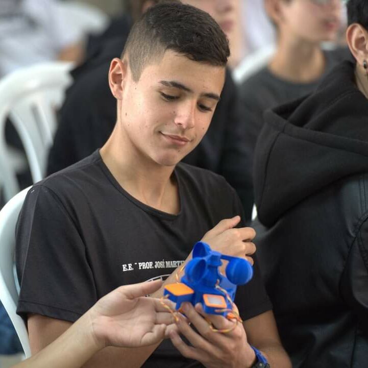 29-11-Projeto (escola) - 1 Projeto foi desenvolvido por 90 anos do 8º ano do Ensino Fundamental. Crédito: Divulgação