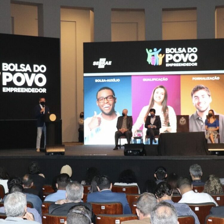 bolsaempreendedor O governador João Doria lançou nesta sexta-feira, 10, o Programa Bolsa Empreendedor, parceria com o Sebrae que irá beneficiar mais de 100 mil pessoas em todo o Estado - foto: Divulgação