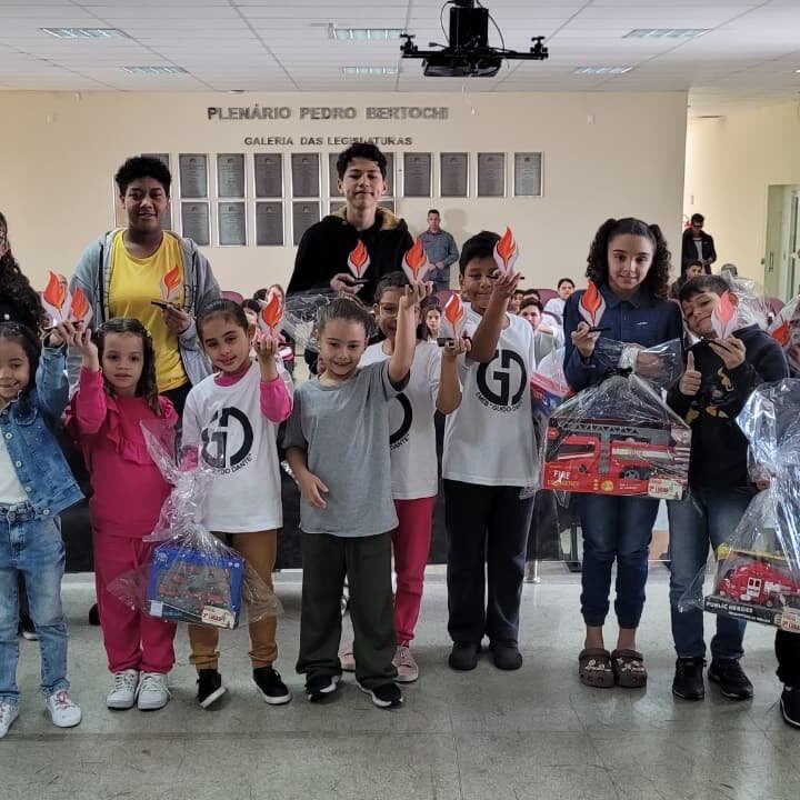 A premiação aconteceu no último dia 29, na Câmara Municipal de São Pedro - foto: Daniella Oliveira
